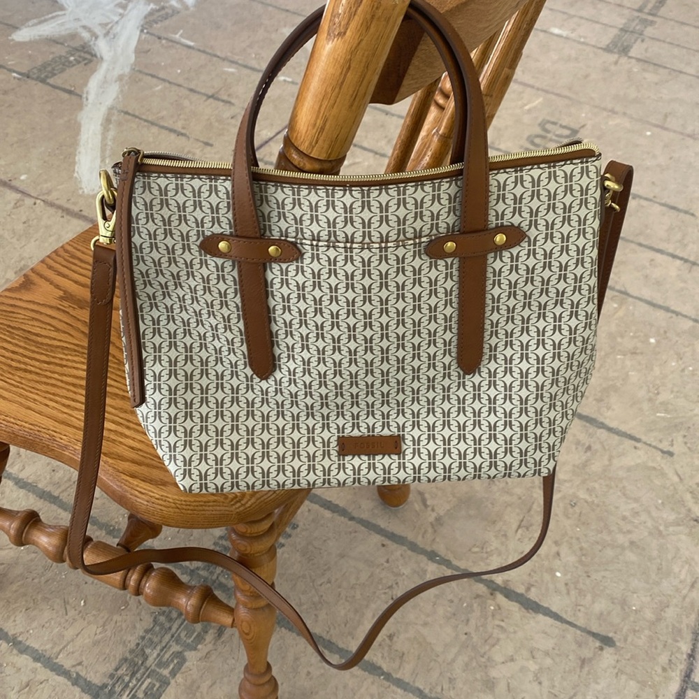 Fossil Purse. New with out tags